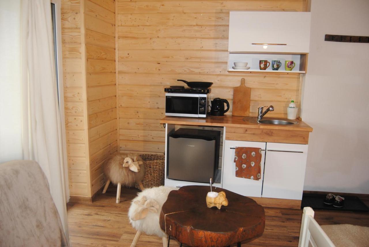 Miedzy Owcami Apartamento Sromowce Wyzne Exterior foto