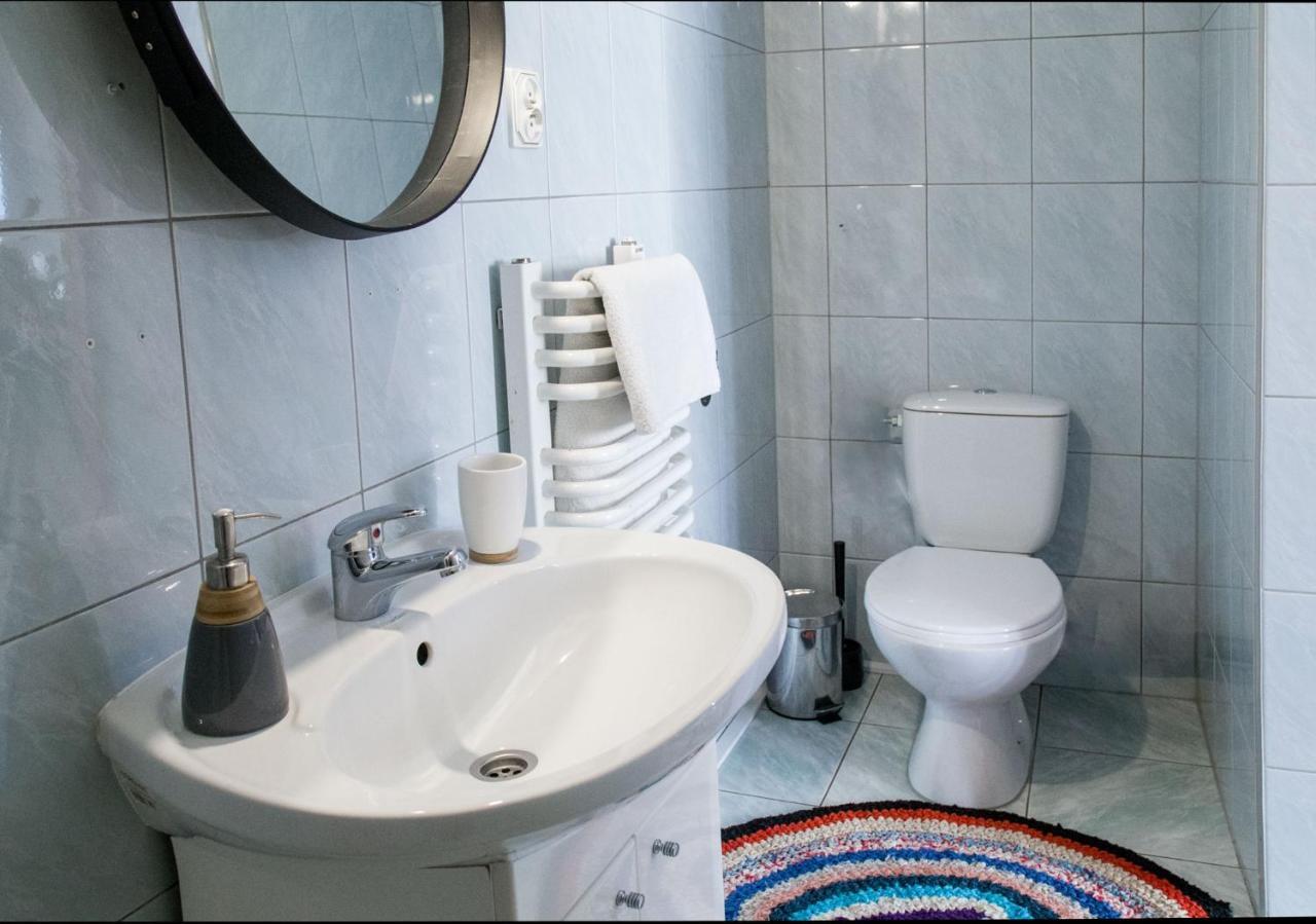 Miedzy Owcami Apartamento Sromowce Wyzne Exterior foto