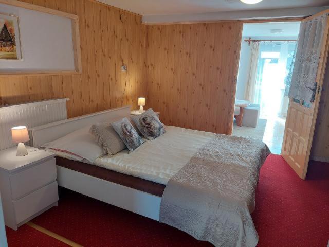 Miedzy Owcami Apartamento Sromowce Wyzne Exterior foto